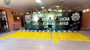 Policía descubre droga camuflada en cuerdas