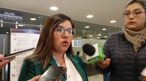 Protestas nacionales por contratos de litio lideradas por Lissa Claros
