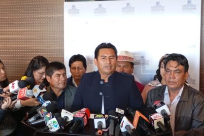 Renuncia al MAS por parte de diputados evistas