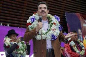 Cochabamba conflictos pagos constructores