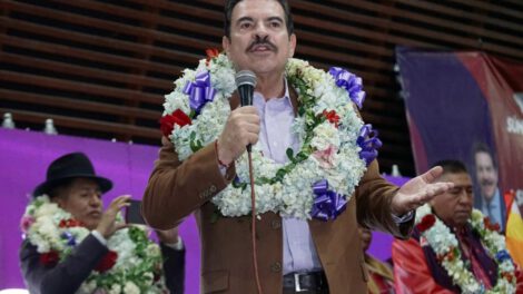 Cochabamba conflictos pagos constructores