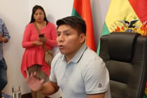 Leonardo Loza critica a Luis Arce