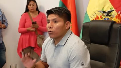 Leonardo Loza critica a Luis Arce