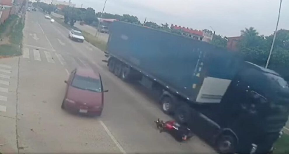 Accidente de motociclista en Santa Cruz