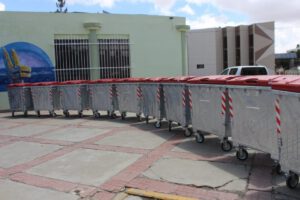 Carnaval limpio con donación de contenedores y baños químicos