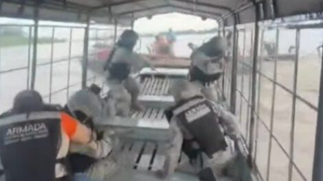 Agresión a la Armada y ANH en el río Mamoré