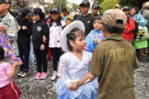 Chiquicoplas en el carnaval de Cochabamba