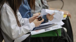Reducir el uso del móvil mejora la salud mental