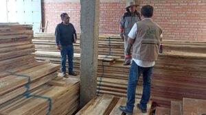 Madera ilegal El Alto