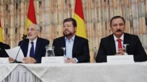 Encuentro entre Doria Medina y Vicente Cuéllar
