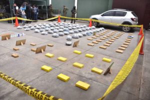 Golpe al narcotráfico con 160 mil dólares afectados