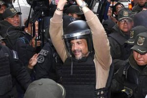 Luis Fernando Camacho llega al tribunal de La Paz