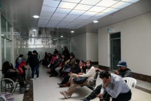 Falta de contratación de personal en hospitales