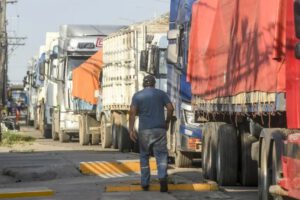 bloqueo indefinido por falta de diésel en Concepción