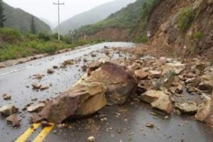 Derrumbes en carreteras en Bolivia