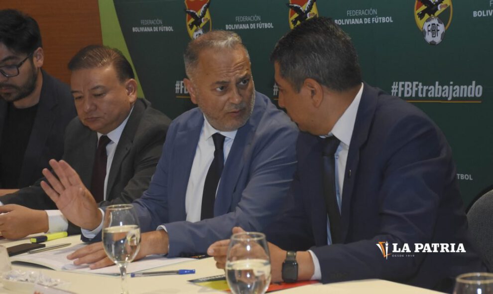 Royal Pari enfrenta advertencias de la FBF sobre consecuencias legales