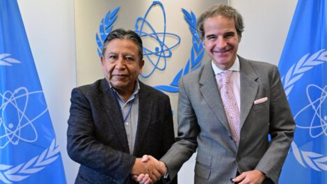 cooperación en ciencia nuclear entre Bolivia y OIEA