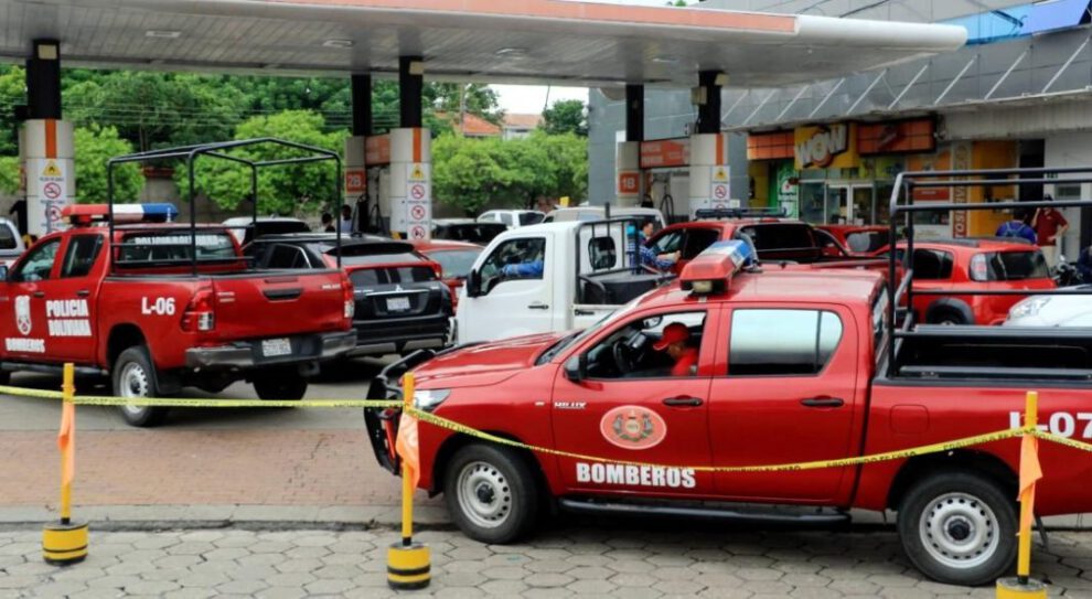 Desabastecimiento de carburantes limita la actuación de la Policía en Santa Cruz