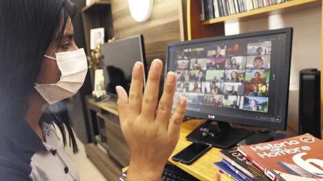 clases virtuales en Santa Cruz