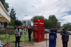 Inauguración plazuela Gran Bretaña en Sucre