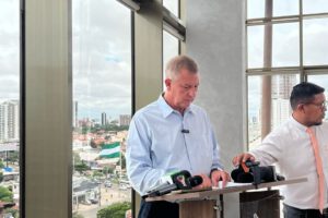 Marinkovic apoya a Quiroga para unir la oposición boliviana