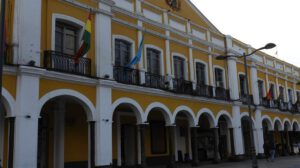 horario continuo Cochabamba