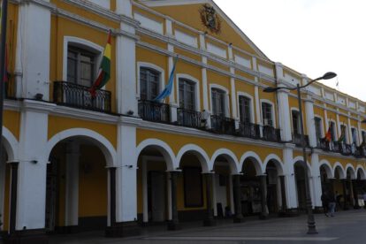 horario continuo Cochabamba