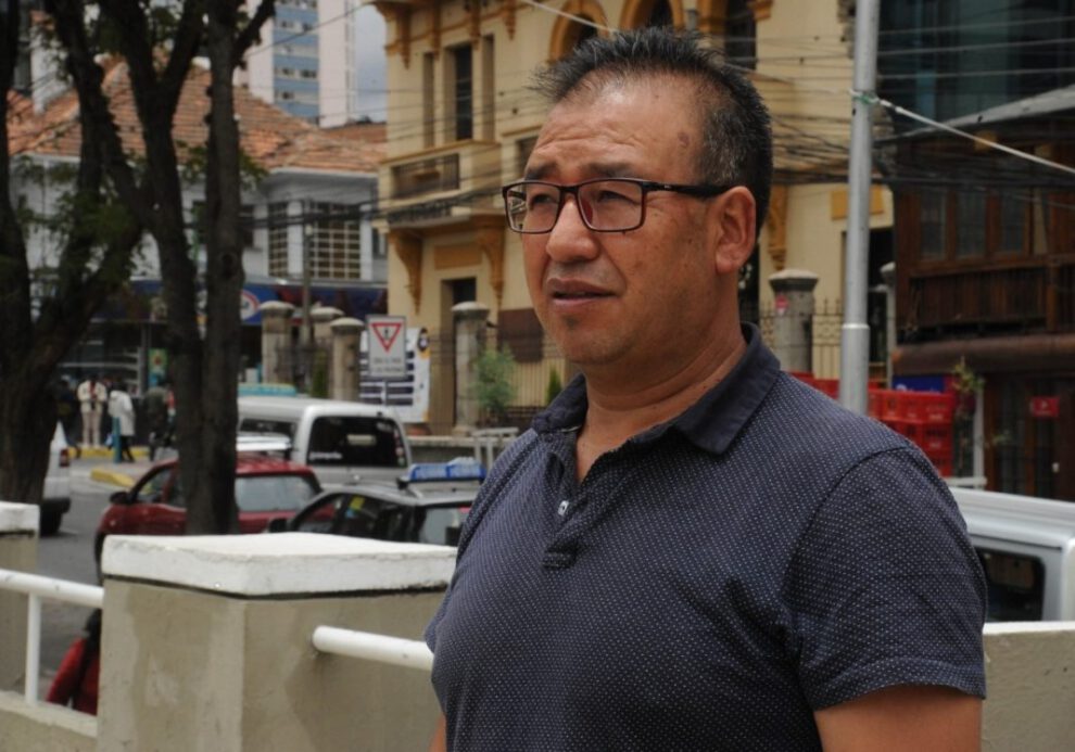 Andrés Gómez pide a Luis Arce descartar su reelección ante la actual crisis