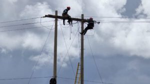 Corte de luz en Oruro debido a intensas lluvias