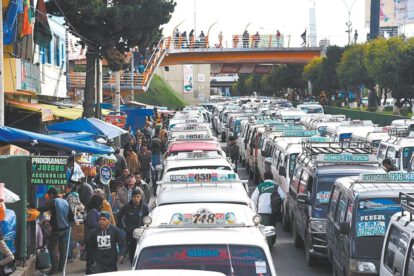 paro indefinido de chóferes de El Alto