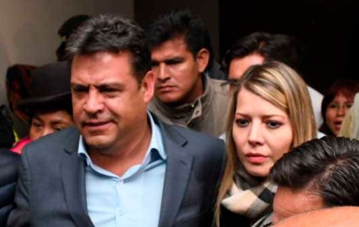Luis Revilla en rebeldía por legitimación de ganancias ilícitas