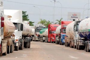 Abastecimiento de combustible en Bolivia