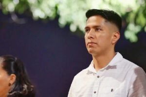 Andrónico Rodríguez candidato presidencial respaldado por la Federación de Interculturales