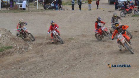 Primera prueba departamental de motociclismo