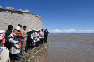 Emergencia en Oruro por desborde del río Lauca