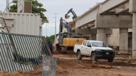 Cuerpo hallado en canal de drenaje en Santa Cruz