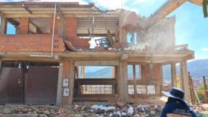 Demolición de casas en Cochabamba por deslizamientos