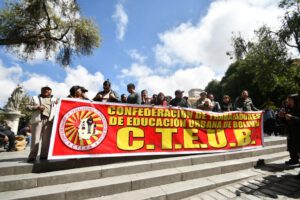 Protestas en plaza Murillo por crisis económica en Bolivia