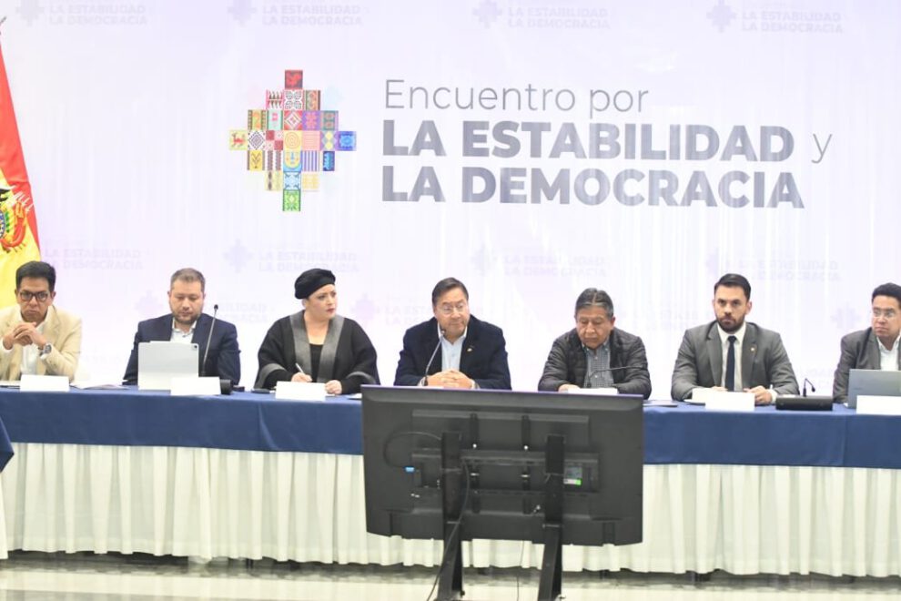 Estabilidad y Democracia en elecciones de agosto
