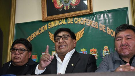 Choferes dan plazo al Gobierno para resolver crisis energética