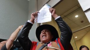 Ponchos Rojos han entregado un pliego petitorio al Gobierno