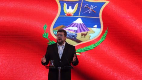 Samuel Doria Medina se compromete a construir un museo del Carnaval en Oruro