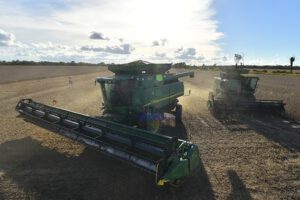 Abastecimiento de combustible agrícola en Santa Cruz