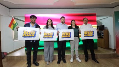 Parlamentarios de Comunidad Ciudadana respaldan a Samuel Doria Medina