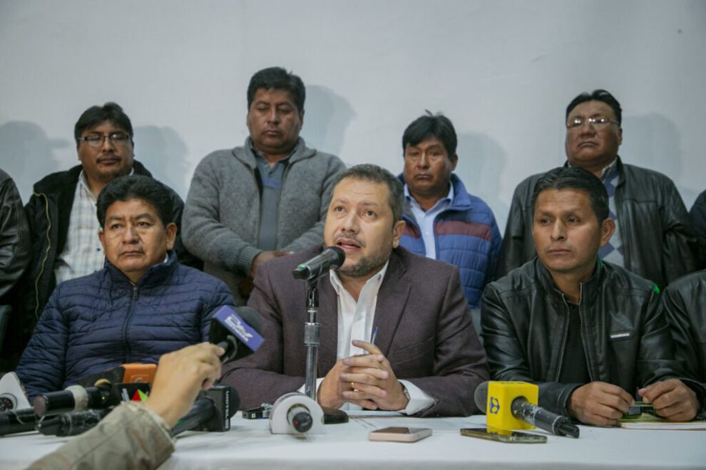 Decreto Supremo N° 5353 sobre la reducción del consumo de combustible en instituciones públicas