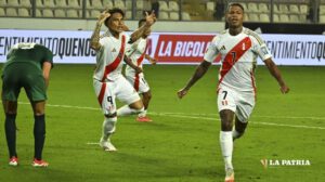 Bolivia cae en Lima ante Perú