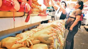 Abastecimiento de pollo en La Paz