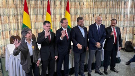 Candidato único de la oposición