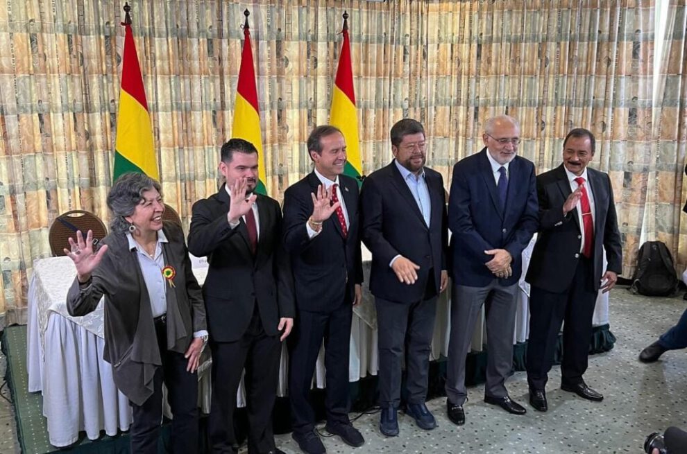 Candidato único de la oposición