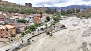 Alerta roja en Bolivia por desbordes de ríos debido a lluvias intensas
